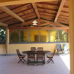 casa-azzurra-rome.it-romehotels.com/