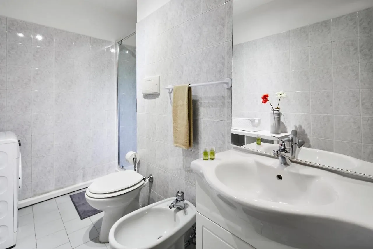 Appartamento House Naviglio Due Milano 0*,